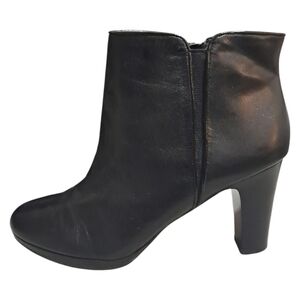 Lauren Ralph Lauren Genuine Leather Marcy Ankle Boots Size 10B